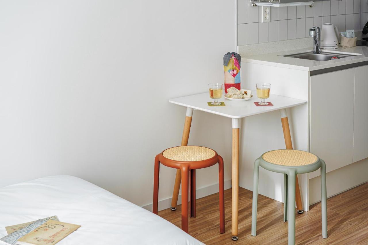 Urbanstay Boutique Ikseon Сеул Екстер'єр фото