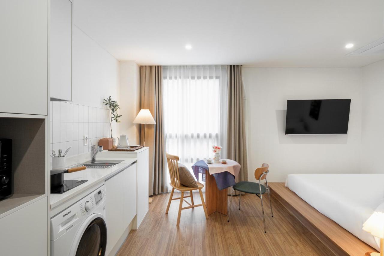 Urbanstay Boutique Ikseon Сеул Екстер'єр фото